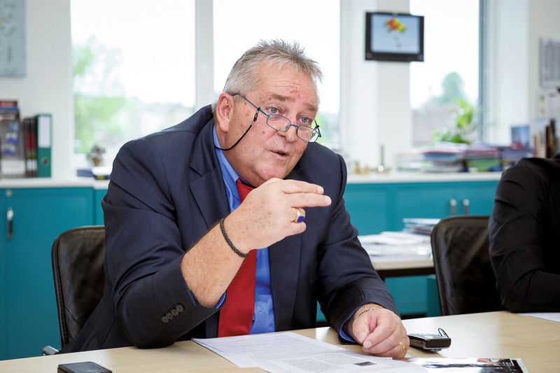 Rolf Muster, CEO und Mitinhaber der Schaublin Machines SA: «Alles, was wir hier in der Schweiz produzieren, ist auf einem Qualitätslevel, der am oberen Ende der Skala ist. » (Bild: Thomas Entzeroth)