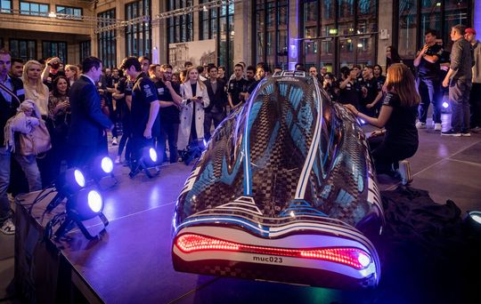 Lediglich 65 Kilogramm soll das Modell wiegen – zum Vergrößern bitte klicken.(Bild:  Andreas Heddergott / TU Muenchen)