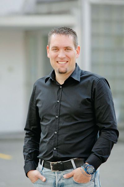 «Unser einzigartiges Angebot, Aufträge sehr schnell und doch ganz flexibel zu realisieren, finden Sie fast nirgends. Da kann kein Unternehmen aus dem Ausland mithalten.» Marco Wüst, Co-Geschäftsführer und -Inhaber der eMDe Blechfabrik. (Bild: eMDe)