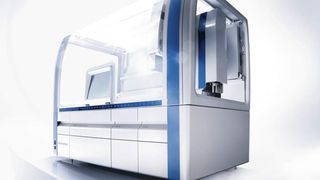 QIAsymphony SP – das erste System einer neuen Automationsplattform zur vollständigen Automatisierung gesamter Arbeitsabläufe im Labor.  (Bild: Qiagen)
