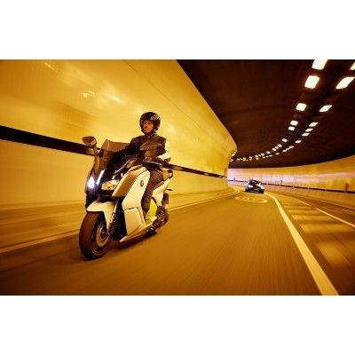 Elektro-Scooter: BMW C evolution (BMW)