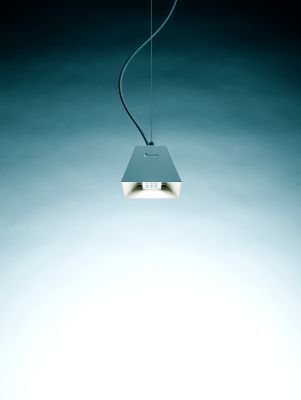 Bild 3: Neue LED-Leuchten allein reichen nicht aus, um DIN EN 12464-1 zu erfüllen. Es ist ein neues Lichtkonzept notwendig, um die lichttechnischen Möglichkeiten der LED-Leuchten energetisch und qualitativ zu nutzen. (Bild: Zumtobel)