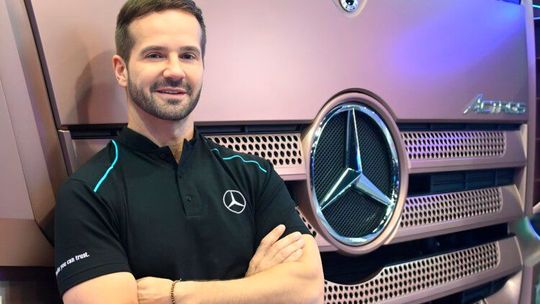 Mit Achim Puchert tritt ein neuer Chef die Nachfolge von Karin Radström bei Daimler Truck an, wie die dpa erfahren hat.(Bild:  Daimler Truck)