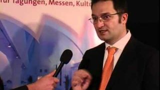 Dr. Carsten Baumgarth zur Markenorientierung als Erfolgsfaktor von B2B-Unternehmen- (YouTubePlayer_23550_mediaTREFF)