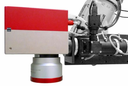 (Die Superscan IV Reihe von Raylase unterstützt das Laserstrahlschweißen im Vakuum. Sie überzeugt durch eine kompakte Ausführung und ihre hohe Dynamik. Bild: Raylase)