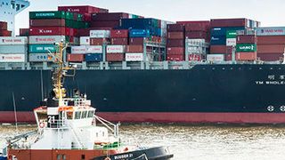 Rittal stellt vom 6. bis 9. September 2016 in Hamburg auf der SMM, der Messe für die maritime Branche, Schaltschrank- und IT-Lösungen für die Schifffahrtsbranche vor. (Rittal)