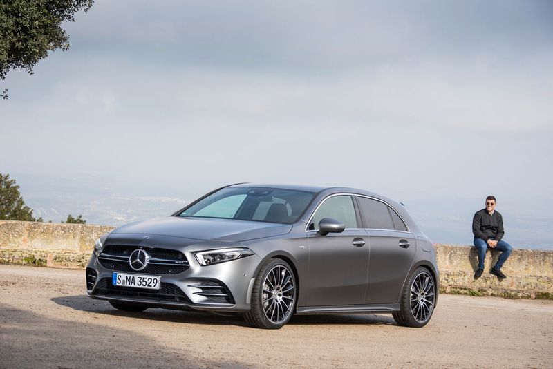 Die durchschnittliche Leistung bei Neuwagen steigt weiter. Auch erfolgreiche Performance-Marken wie AMG tragen dazu bei.