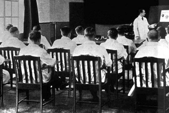 Opel erkannte bereits 1931, dass die Service-mitarbeiter regelmäßige Schulungen brauchen, und gründete eine Kundendienstschule. (Archiv: Vogel Business Media)