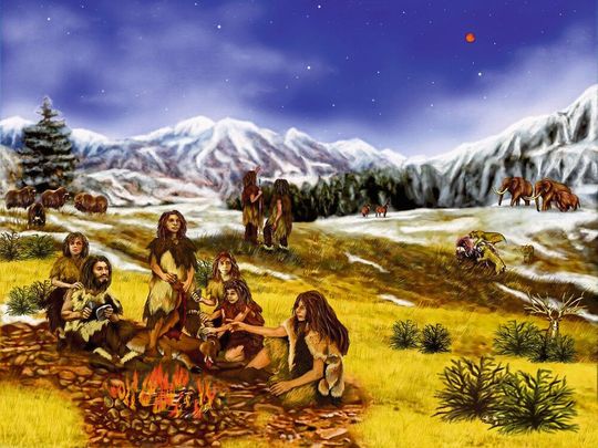 Neandertaler und moderner Mensch haben sich im Laufe der Jahrtausende mehrfach miteinander gemischt und Gene ausgetauscht (Symbolbild). Neandertaler und moderner Mensch haben sich im Laufe der Jahrtausende mehrfach miteinander gemischt und Gene ausgetauscht (Symbolbild).