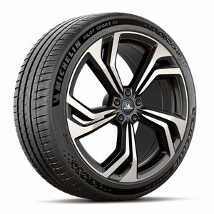 Der für E-Autos maßgeschneiderte Sportreifen Michelin Pilot Sport EV weist rund 25 Prozent weniger Rollwiderstand auf als der vergleichbare PS 4 SUV.(Bild:  Michelin)
