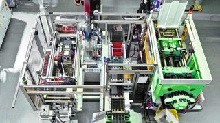 Mit einem durchgängigen Datentransfer von der Konstruktion und Fertigung in die kaufmännischen Funktionen lässt sich die Fertigung effizienter gestalten.  (MS-Schramberg)