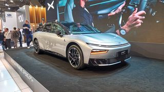 Der Xpeng P7+ bietet viel Platz für die Passagiere und kostet deutlich unter 50.000 Euro. (Bild: Wehner - VCG)