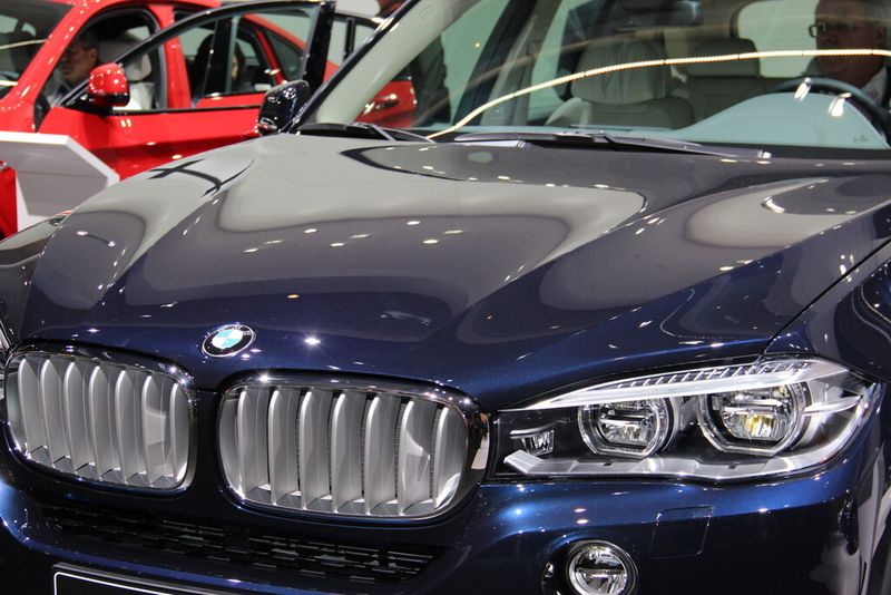 Auch bei BMW müssen die Umformtechniker zeigen, was sie können. (Bild: Itasse)