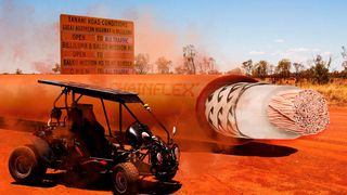 Chainflex-Servoleitungen an Bord des SolarBuggys sorgen für eine sichere Energiezuführung unter extremsten Bedingungen in der australischen Simpsonwüste.  (Igus)