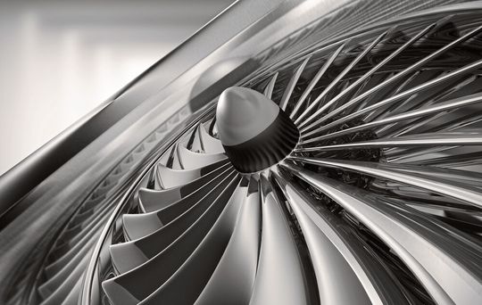 Beim Triebwerkshersteller Rolls Royce sollen bis zu 2.500 Stellen abgebaut werden.(Bild:  peterschreiber.media - stock.adobe.com)