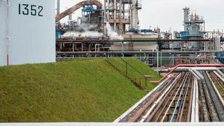 The refinery in Kalundborg, Denmark.  (Ole Jørgen Bratland)