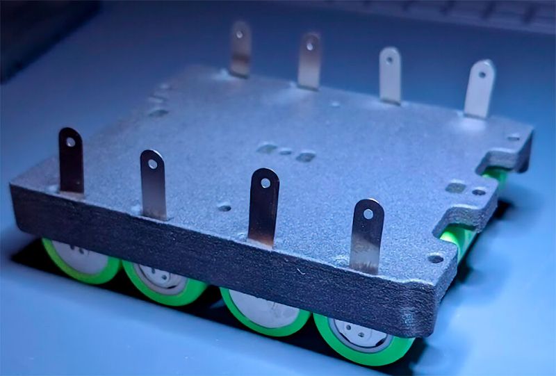 Oresat0’s 3D printed battery pack before being mounted to a card, printed in windform LX 3.0.  (Source: PSAS)