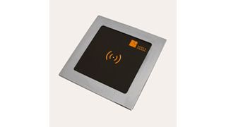 Connect Box FM zum Einbau in die Wand mit oder ohne Edelstahlrahmen (Systec & Solutions)