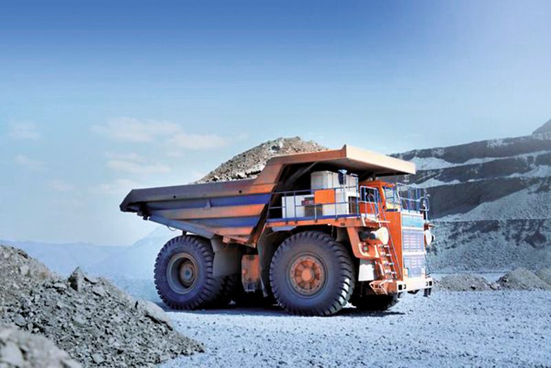 Die neuen, dickeren Raex-Stähle von Ruukki können beispielsweise zur Herstellung von Teilen für Schwermaschinen und Geräten für den Abbau, die Beladung, den Transport und die Zerkleinerung von Erz im Bergbau verwendet werden. (Bild: Ruukki)