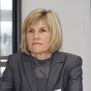 Eva Jaisli, CEO Swiss Tool, zeigte eindrücklich auf, wie man mit perfekter Produktion und Qualität hochwertige Schweizer Produkte weltweit vertreiben kann.