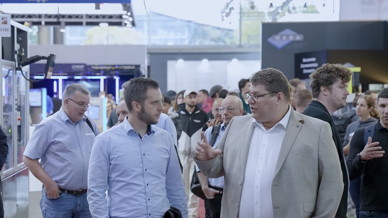 Vom 6. bis 8. Oktober haben Fachbesucher gleichzeitig Zutritt zu den Messen Motek, Bondexo, Vision, EFX und Quantum Effects.(Bild:  P. E. Schall)