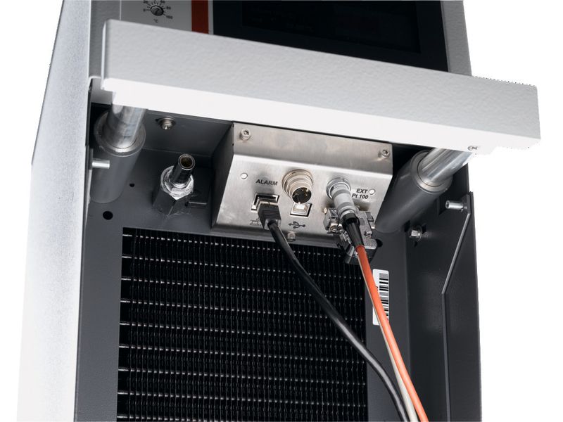 Abb. 4: Dank umfangreicher Schnittstellen können die Presto-Geräte über Netzwerke ferngesteuert und in Leitsysteme eingebunden werden. (Bild: Julabo)