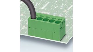 35 mm² in Sekunden anschließen - die SPT-Serie ermöglicht eine einfache Kontaktierung, weil der vorkonfektionierte Leiter per Push-in-Technik eingeführt wird. (Bild: Phoenix Contact)