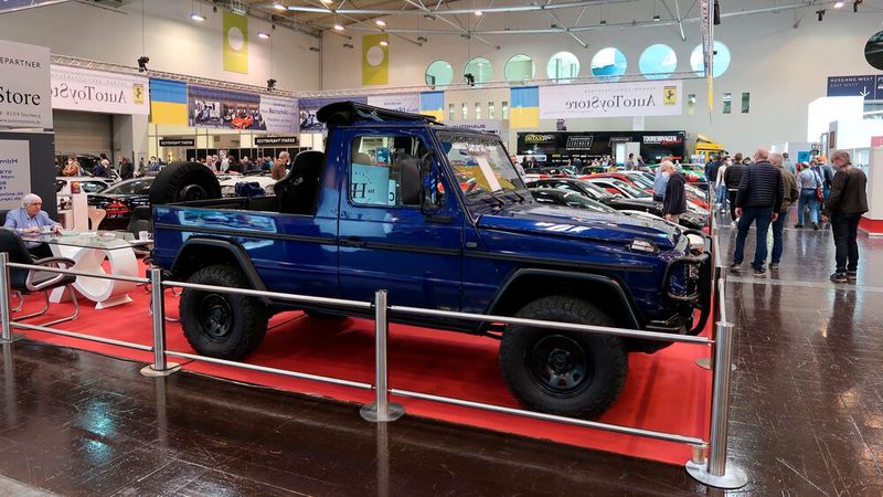 Derzeit ein Trend: Mercedes-Benz G-Modelle aus Beständen des schweizerischen und österreichischen Militärs, hergerichtet zu halbwegs komfortablen historischen Fahrzeugen. Dieses Exemplar soll 75.000 Euro kosten. (Bild: Diehl/»kfz-betrieb«)