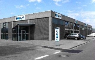 In Grefrath hat der Maschinenhändler die neuen Räumlichkeiten schon bezogen. (Bild: GLM)