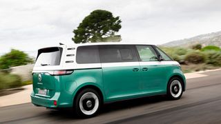 Der ID Buzz hat in der Langversion sieben Sitzplätze. (Bild: VW)