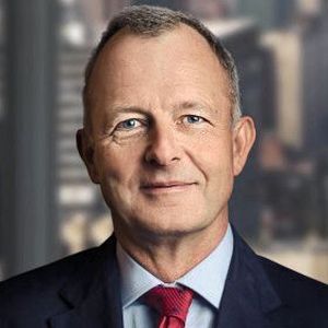 Jonathan Simnett, Direktor und Principal Partner bei Hampleton Partners: „Wir von Hampleton erwarten, dass Unternehmen, die Experten für Big Data Analytics sind und neue Technologien wie Blockchain und künstliche Intelligenz nutzen, in Zukunft gefragt sein werden.“