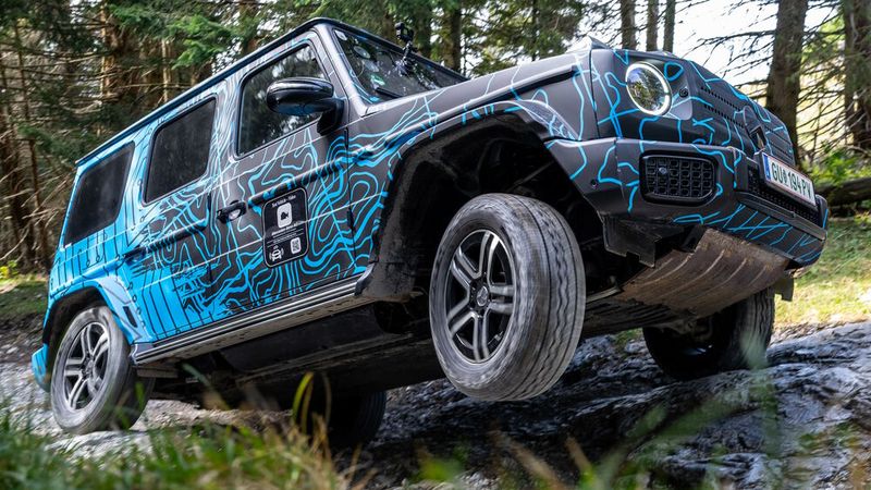 Kommendes Jahr dürfte als elektrischer Außenseiter wohl auch endlich der EQG für die ersten Kunden zur Auslieferung bereitstehen. (Bild: Mercedes)