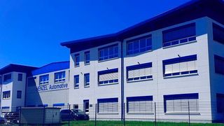 Voss Automotive will das hessische Unternehmen Henzel Automotive übernehmen. (Henzel Automotive)