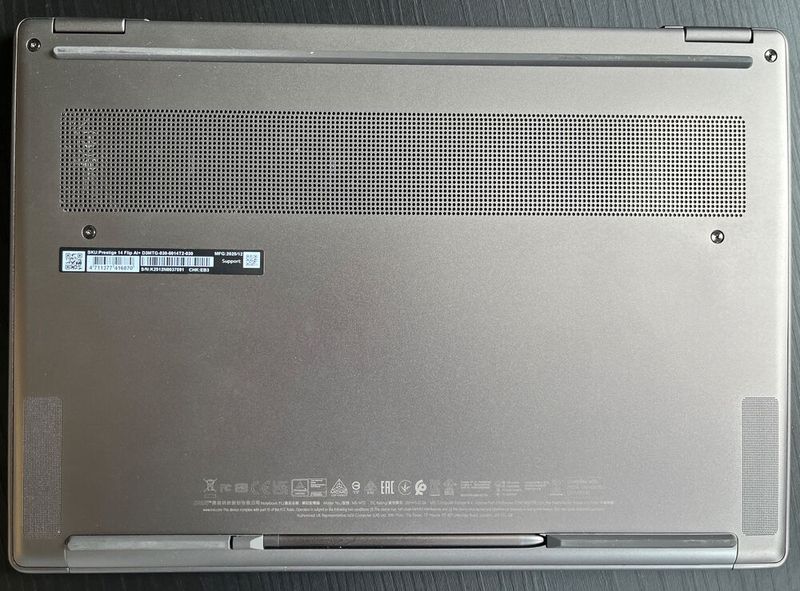 Der MSI-Nano-Pen lässt sich in der Unterseite des Convertibles verstauen. (Bild: Vogel IT-Medien)