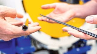 Das besondere Thermoforming-Verfahren von Ceramdis ermöglicht die wirtschaftliche Herstellung von Bauteilen mit einem Durchmesser von 0.5 bis 16 mm mit einer Länge bis max. 700 mm. (Ceramdis)