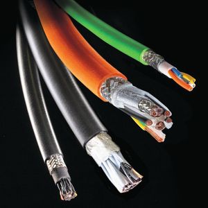 Im Verbund mit seinen Tochterunternehmen bietet Helukabel komplette Systemlösungen für die Energieführung aus einer Hand. (Bild:  Helukabel)