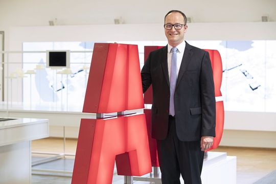 Dr. Volker Lindenau: „Die Beweggründe für mehr Energieeffizienz sind vor allem Kostenersparni – was heute eher als ‚Schadensbegrenzung’ bezeichnet werden kann.“(Bild:  ABB / Luca Siermann)