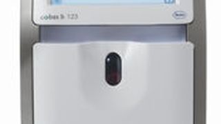 Der neue Blutgasanalysator cobas b 123 POC misst mehr als 30 relevante Parameter.  (Bild: Roche Diagnostics)