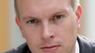 Dr. Christof Stotko, Leiter Global Marketing EOS, freut sich über die Auszeichnung des Lasersinter-Spezialisten als „Hidden Champion“. Bild: EOS (Archiv: Vogel Business Media)