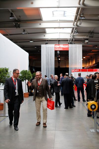 Über 150 Experten und Teilnehmer aus Automobil- und Zulieferindustrie sowie Forschung kamen zum 6. European Pressshop Meeting (EPM) von Oerlikon Balzers in Schopfheim. (Oerlikon Balzers/www.marcelmayer.com)