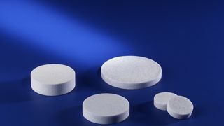 Soll herkömmliche Fasergewebe verdrängen: Der neue Filter aus Quarz-Sinterwerkstoff von Robu. (Archiv: Vogel Business Media)