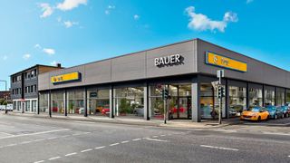 Bauer in Köln-Mülheim war jahrzehntelang ein Opel-Exklusivbetrieb.  (Bild: Stellantis)