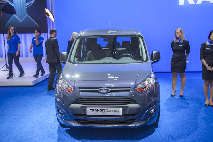 Ford bereitet sich auf eine große Modelloffensive im Transportersegment vor. Mit dabei der neue Transit Connect. (Foto: Suffner)