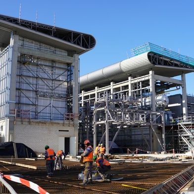 Die Wasserstoff-Produktionsanlage soll im Laufe des Jahres 2027 in Betrieb gehen. (Bild: Shell Deutschland)