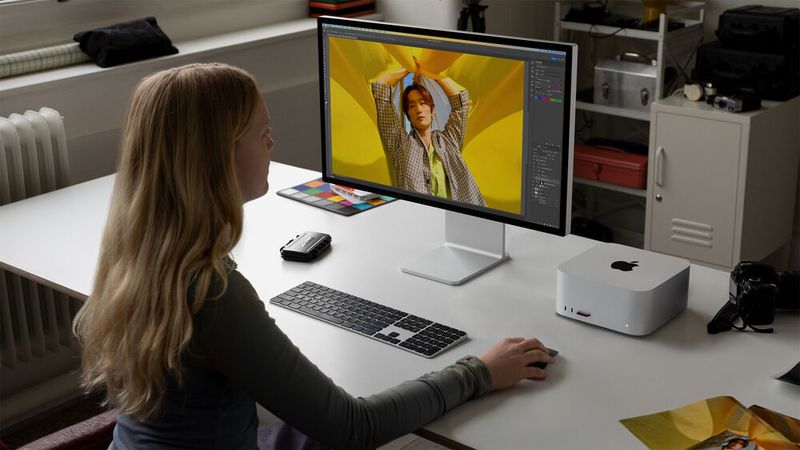 Der neue Mac Studio mit dem extrem leistungsstarken M2 Max und dem neuen M2 Ultra wurde für Profis entwickelt und bringt jede Menge Leistung. (Bild: Apple)