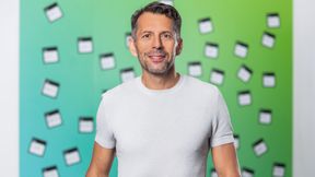Heiko Voigt zum neuen Chatbot: „KAI weiß immer genau, auf welcher Seite sich der Nutzer gerade befindet, bietet proaktiv Hilfe an und verweist auf passendes Zubehör, wie beispielsweise Hygienemittel für einen Luftbefeuchter.“ (Bild: ©christoph ruhland FOTOGRAFIE)