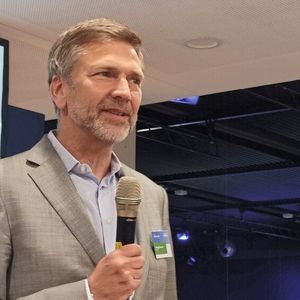 Quiere convertir las visiones en la «estrella polar» de la empresa: Georg Stawowy, director general de Bürkert, considera que la economía regenerativa es «un proyecto que es mejor abordar poco a poco».(Imagen: PROCESS/Stephan)