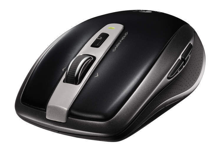 Das handgerecht geformte Design der Anywhere Mouse MX passt sich ideal den Fingern an. (Archiv: Vogel Business Media)