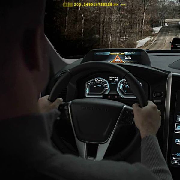 Delphis Car-to-Car-Kommunikationssystem verarbeitet unter anderem Informationen zur Verkehrslage, zum Wetter (z. B. Glatteis) und warnt vor möglichen Kollisionen. (Bild: Delphi)