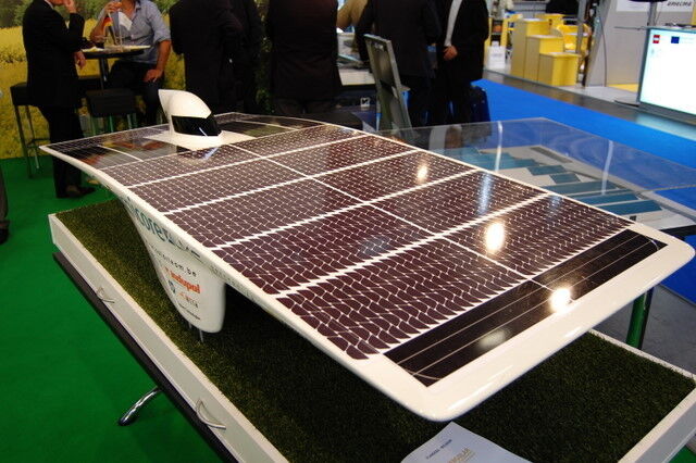 Modell eines Solarautos am Stand des Landes Belgien (www.flandersinvestmentandtrade.de) (Archiv: Vogel Business Media)